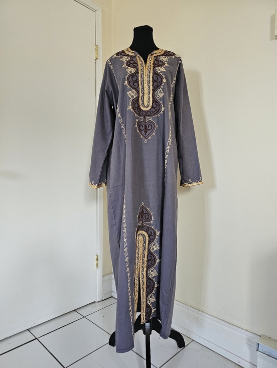 Vintage Dresses & Skirts - VINTAGE EMBROIDERED CAFTAN